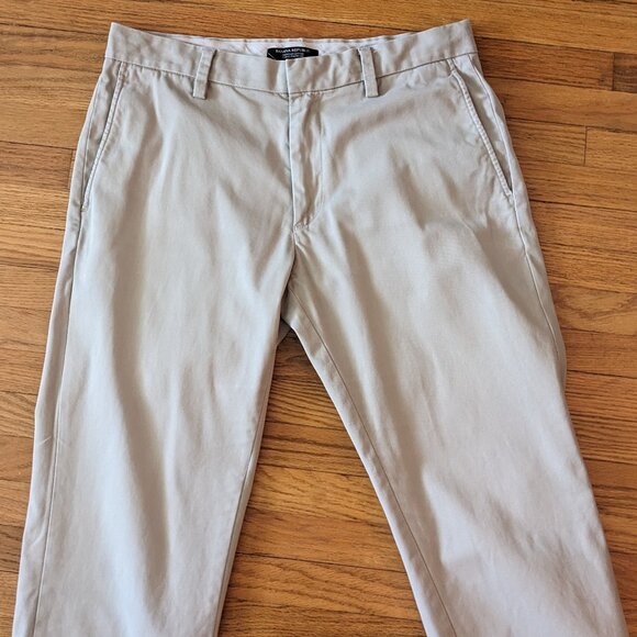 Banana Republic Emerson Chinos - Picture 1 of 4